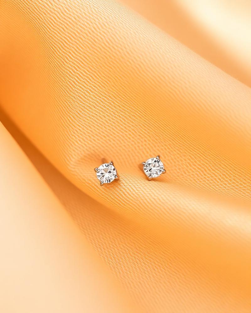 Ruva Studs — platinum studs with ethically sourced diamonds